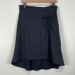 North Face Cinch Skirt Size Small Charcoal High Low Waist Pocket